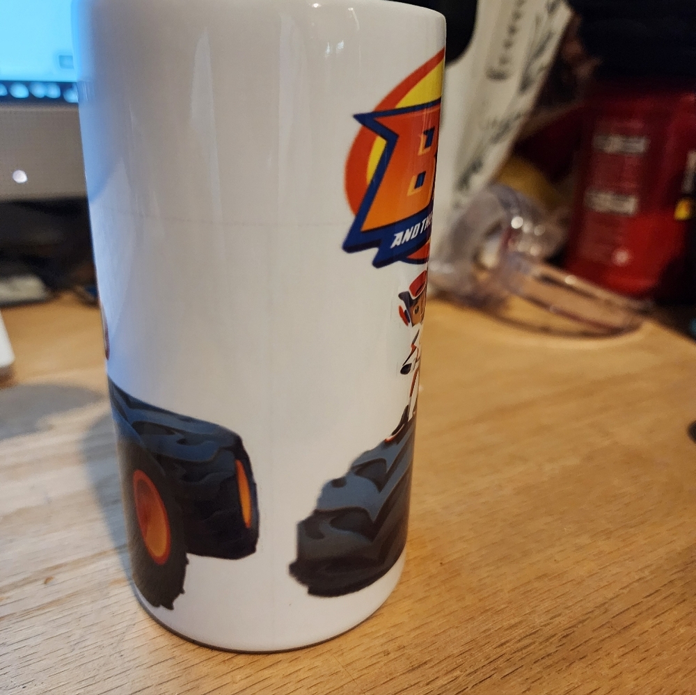 Blaze and the Monster Machines Mug - Picture 2 of 11